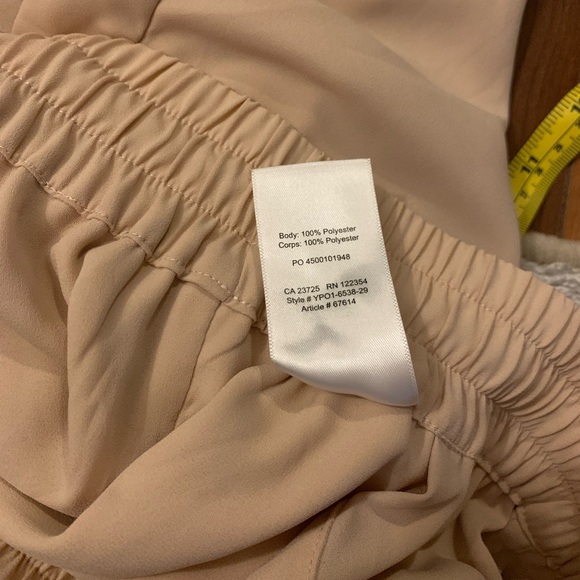 Aritzia Babaton Luiz Culottes Pant in Pink Size XS - Picture 6 of 11